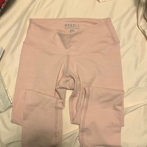 Gently used size XS NoBull capri tight. Color is Heather pink.
